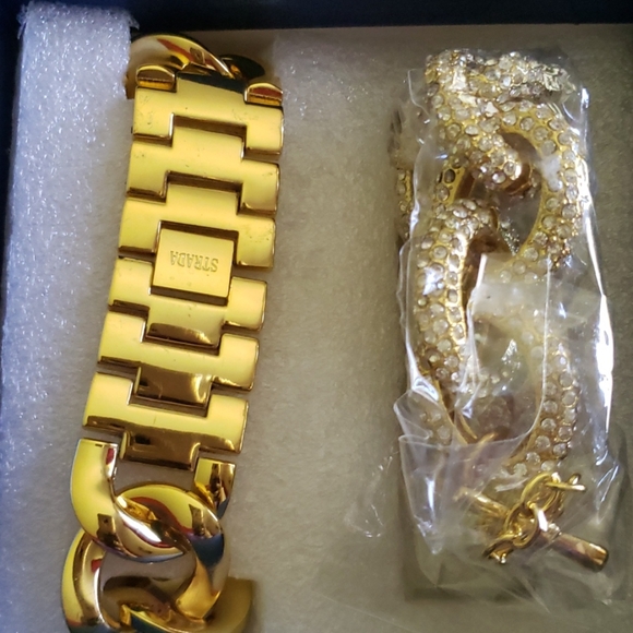 NEW Watch with matching Bracelet - Picture 2 of 2